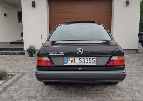 Mercedes-Benz Klasa E cena 52900 przebieg: 138000, rok produkcji 1989 z Grabów nad Prosną małe 301